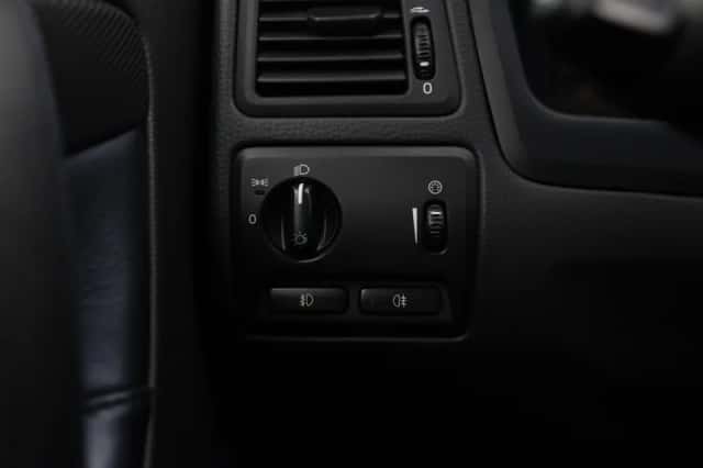 Volvo V70 (2003) thumbnail 38
