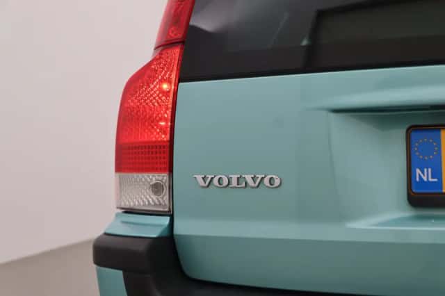 Volvo V70 (2003) thumbnail 46