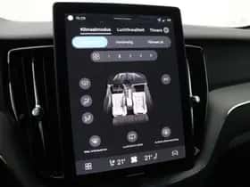 Volvo XC60 (2025) thumbnail 32