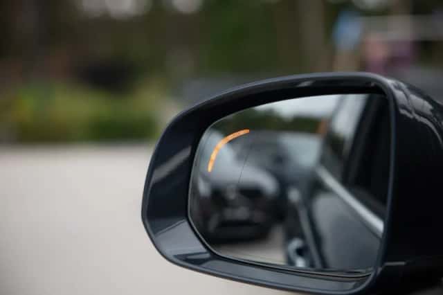 Volvo XC40 (2021) thumbnail 12