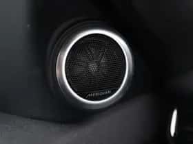 Land Rover Range Rover Evoque (2022) thumbnail 48