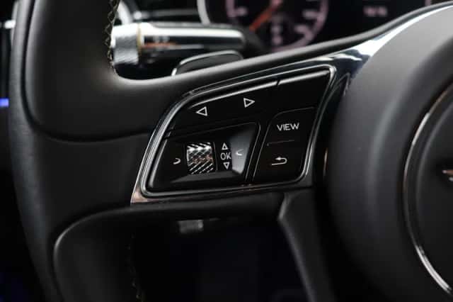 Bentley Continental GT (2018) thumbnail 33