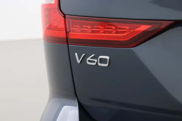 Volvo V60 (2025) thumbnail 60