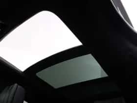 Land Rover Range Rover Velar (2020) thumbnail 11