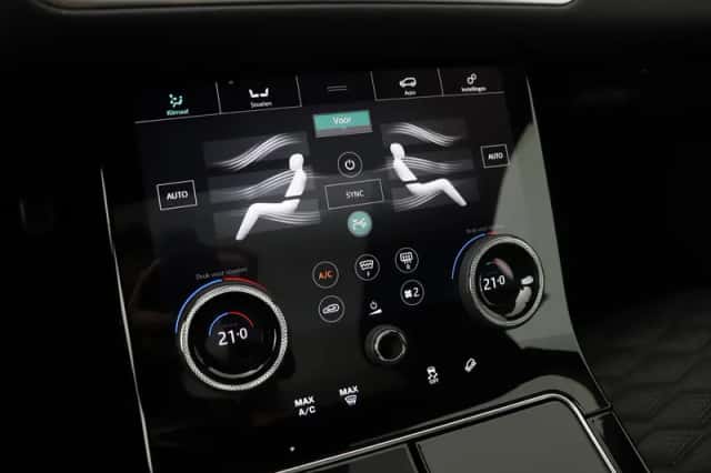 Land Rover Range Rover Velar (2020) thumbnail 32