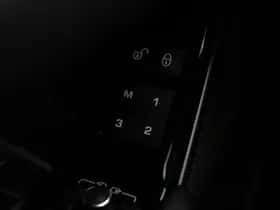 Land Rover Range Rover Velar (2020) thumbnail 44