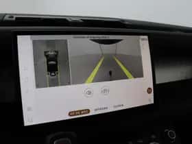Land Rover Defender (2023) thumbnail 26