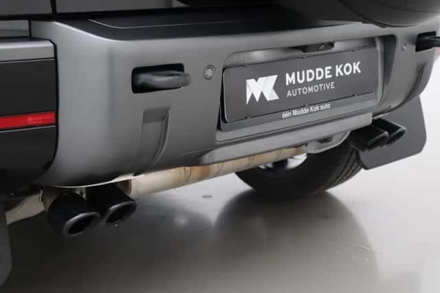 Land Rover Defender (2023) thumbnail 67