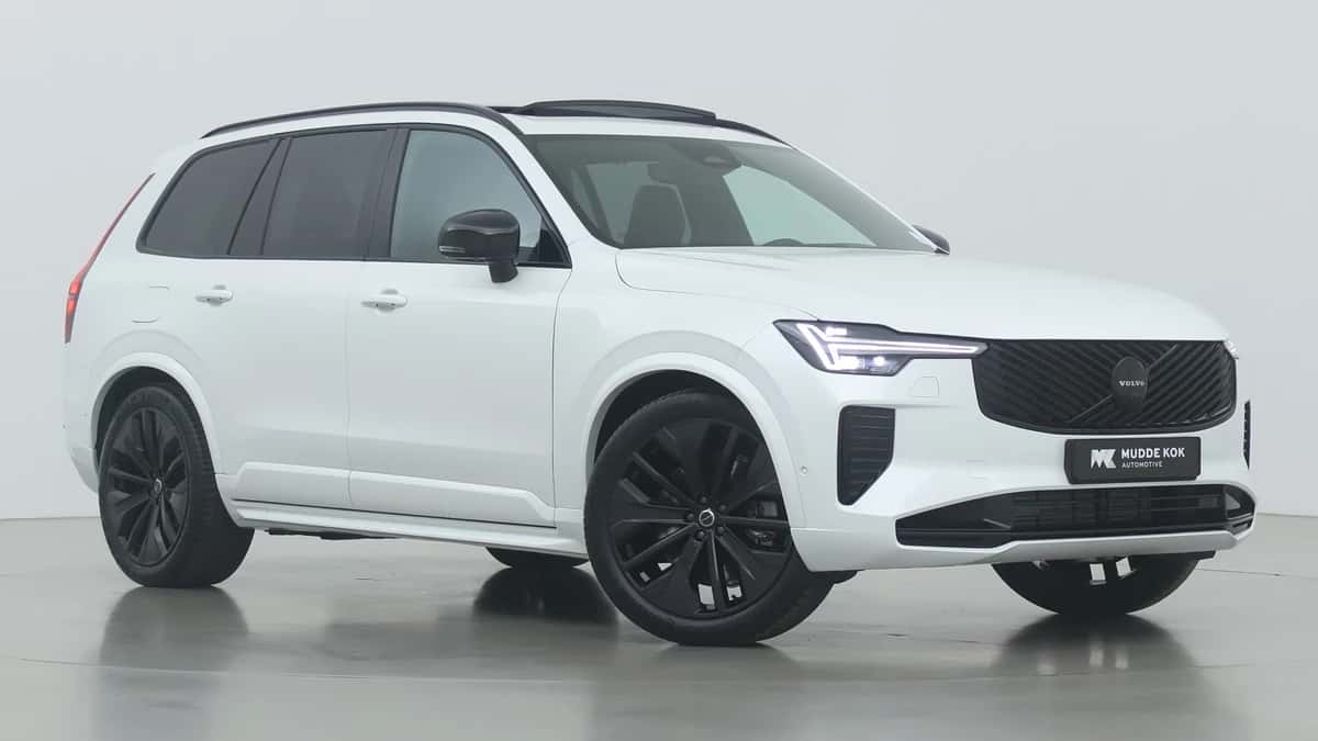 Volvo XC90 (2025) — foto 1