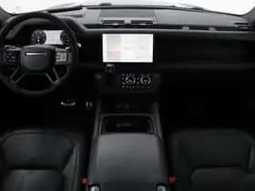 Land Rover Defender (2022) thumbnail 4