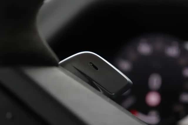 Land Rover Defender (2022) thumbnail 46
