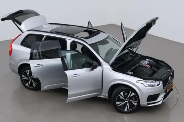 Volvo XC90 (2021) thumbnail 6