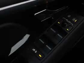 Land Rover Range Rover Evoque (2022) thumbnail 40