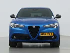 Alfa Romeo Stelvio (2022) thumbnail 16