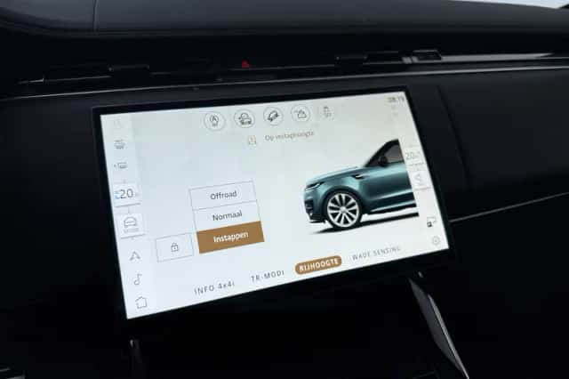 Land Rover Range Rover Sport (2024) thumbnail 29