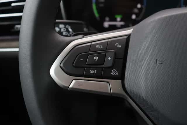 Volkswagen Touareg (2025) thumbnail 39