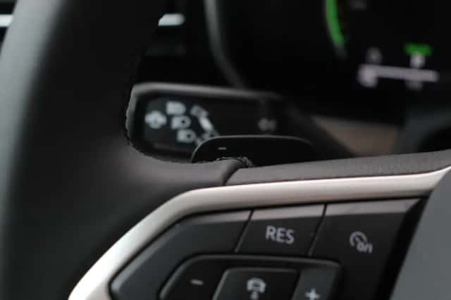 Volkswagen Touareg (2025) thumbnail 44