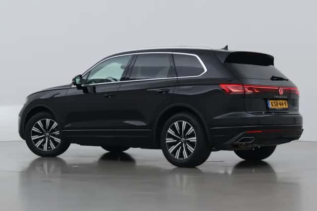 Volkswagen Touareg (2025) thumbnail 2