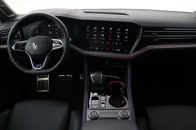 Volkswagen Touareg (2025) thumbnail 4