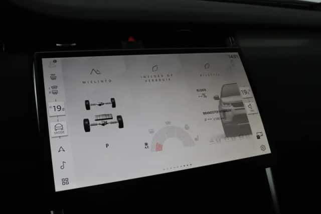 Land Rover Discovery Sport (2025) thumbnail 27