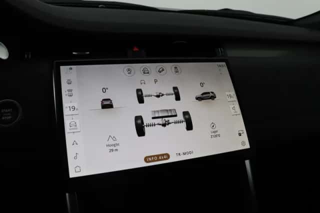 Land Rover Discovery Sport (2025) thumbnail 28