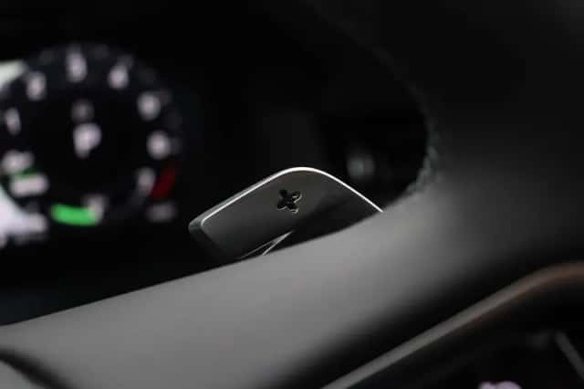 Land Rover Discovery Sport (2025) thumbnail 41