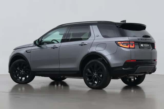 Land Rover Discovery Sport (2025) thumbnail 2