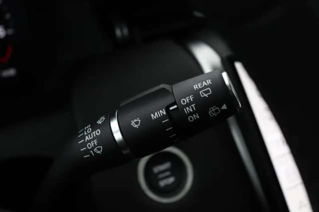 Land Rover Discovery Sport (2025) thumbnail 39