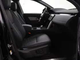 Land Rover Discovery Sport (2025) thumbnail 5