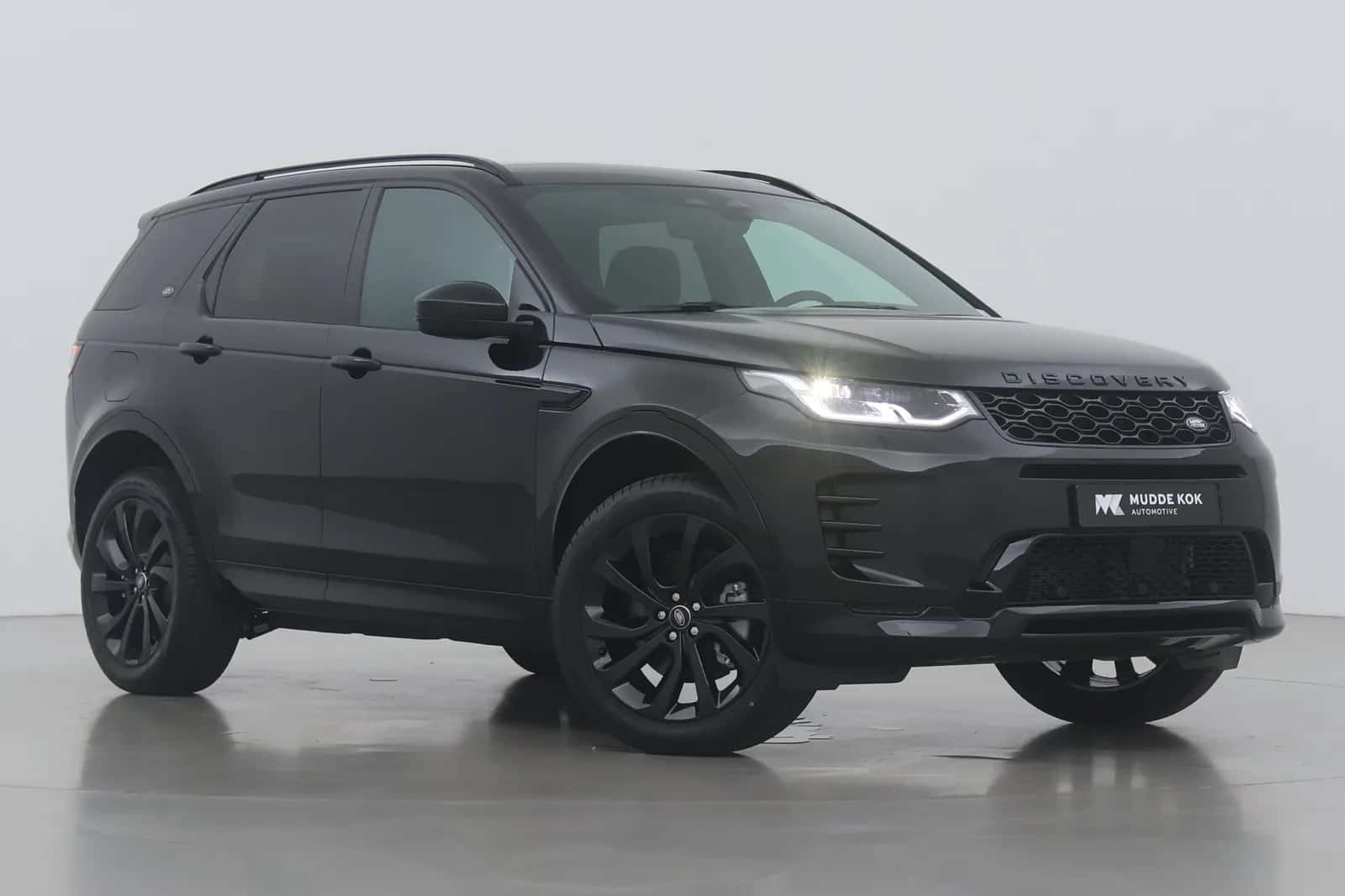 Land Rover Discovery Sport (2025) — foto 1