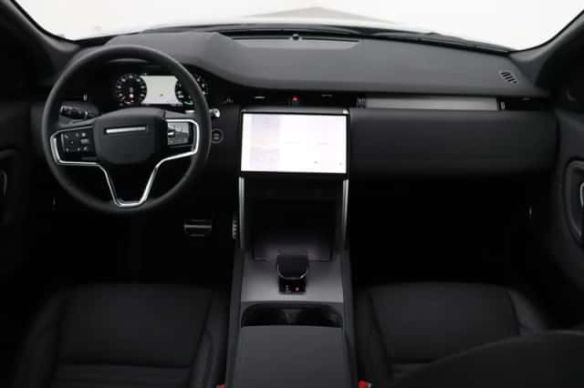 Land Rover Discovery Sport (2025) thumbnail 4