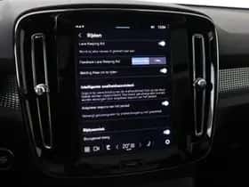 Volvo XC40 (2025) thumbnail 33