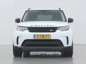 Land Rover Discovery (2017) thumbnail 16