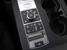 Land Rover Discovery (2017) thumbnail 32