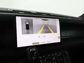 Land Rover Defender (2025) thumbnail 13