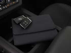 Land Rover Defender (2025) thumbnail 18