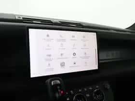 Land Rover Defender (2025) thumbnail 24