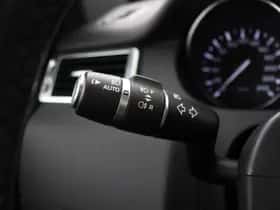Land Rover Discovery Sport (2016) thumbnail 35