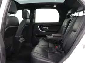 Land Rover Discovery Sport (2016) thumbnail 44