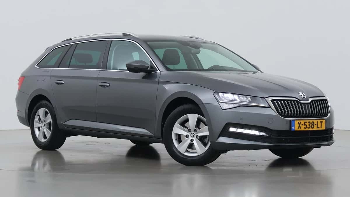 Škoda Superb (2024) — foto 1