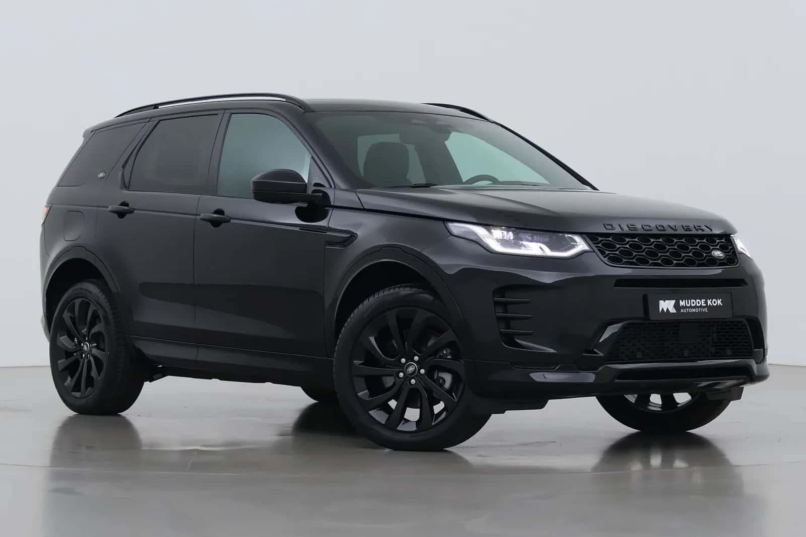 Land Rover Discovery Sport (2025) — foto 1