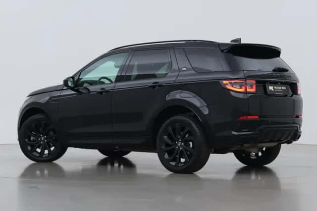 Land Rover Discovery Sport (2025) thumbnail 2