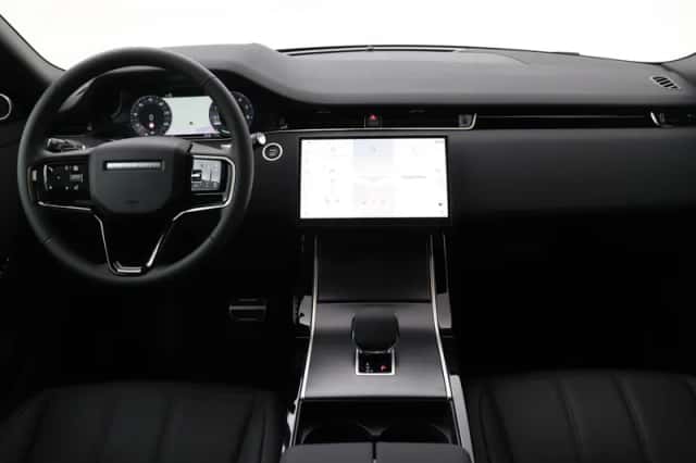 Land Rover Discovery Sport (2025) thumbnail 4