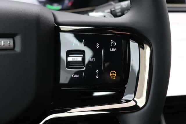 Land Rover Discovery Sport (2025) thumbnail 45