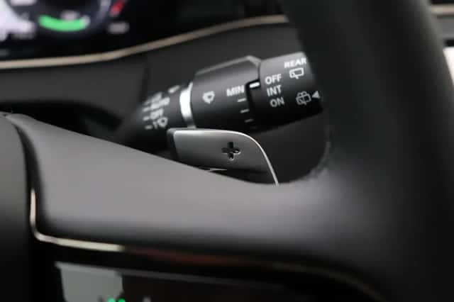 Land Rover Discovery Sport (2025) thumbnail 48