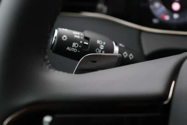 Land Rover Discovery Sport (2025) thumbnail 49