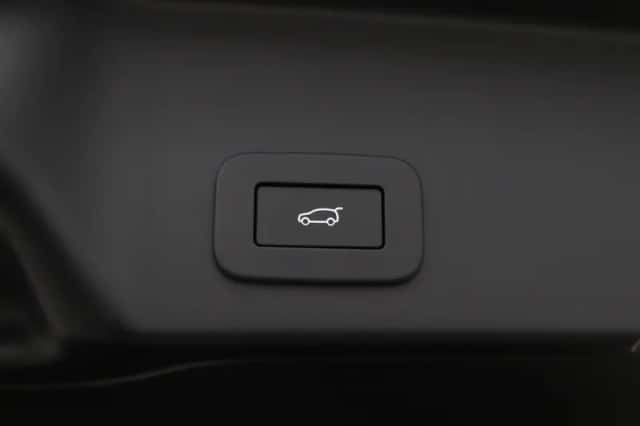 Land Rover Discovery Sport (2025) thumbnail 57