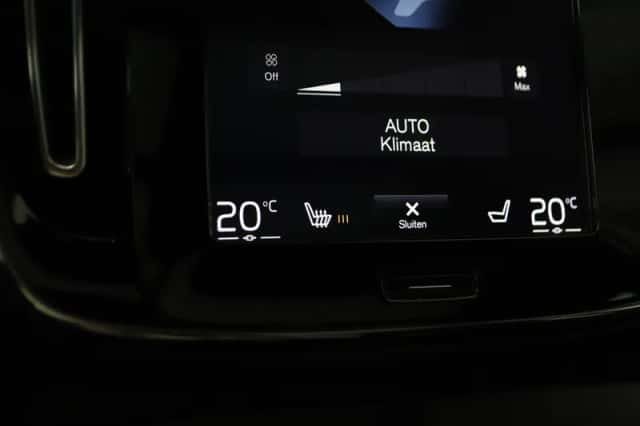 Volvo XC40 (2019) thumbnail 30