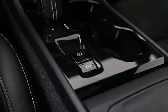 Volvo XC40 (2019) thumbnail 35