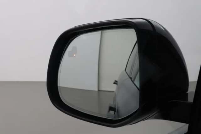 Land Rover Range Rover Sport (2023) thumbnail 17